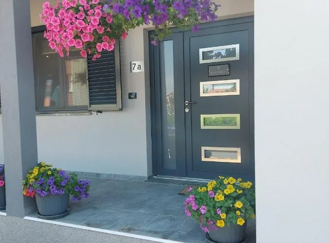 Kimberley Villa Pula