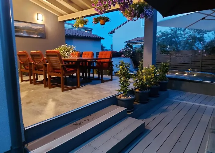 Kimberley Villa *